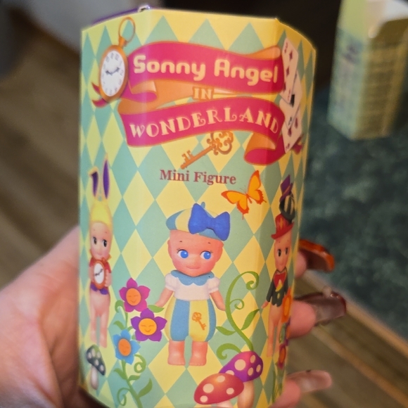 Alice N Wonderland White Rabbit Mini Figure - Picture 9 of 12